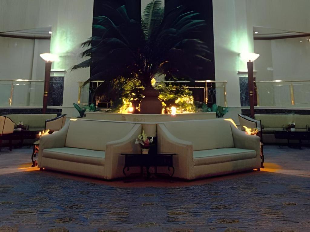 Hotel Ruposhi Bangla Dhaka Exterior foto